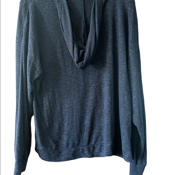 Juicy couture hooded sweater - Picture 2 of 7